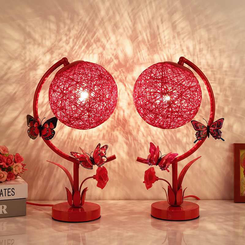 简约创意台灯结婚卧室婚房床头灯陪嫁送礼物用红色婚庆一对长明灯