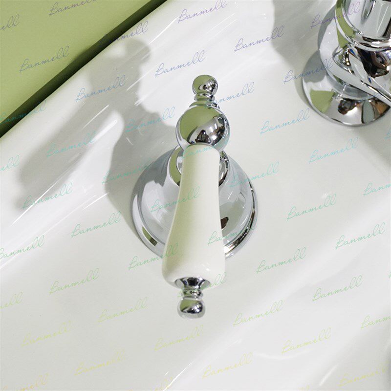 过WS 出口英国原单 NP嘴 陶瓷双开关把手 三孔英式复古面盆水龙头