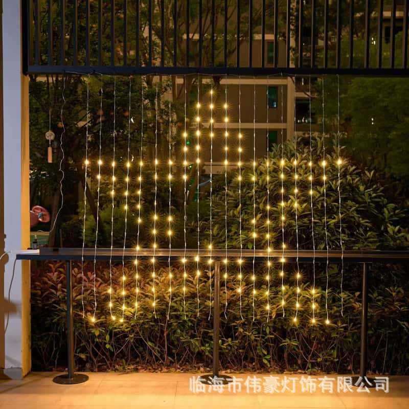 跨境新款LED窗帘灯户外防水彩灯串节日派对氛围布置冰条窗贴灯串