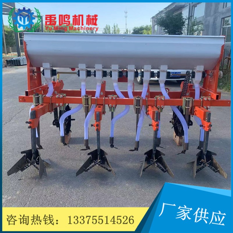 热销四轮拖拉机带的中耕施肥机 玉米大豆出苗后中耕除草施肥作业