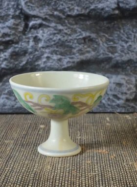仿古瓷器 复古做旧明成化风格  斗彩葡萄纹高足杯 古董古玩收藏品