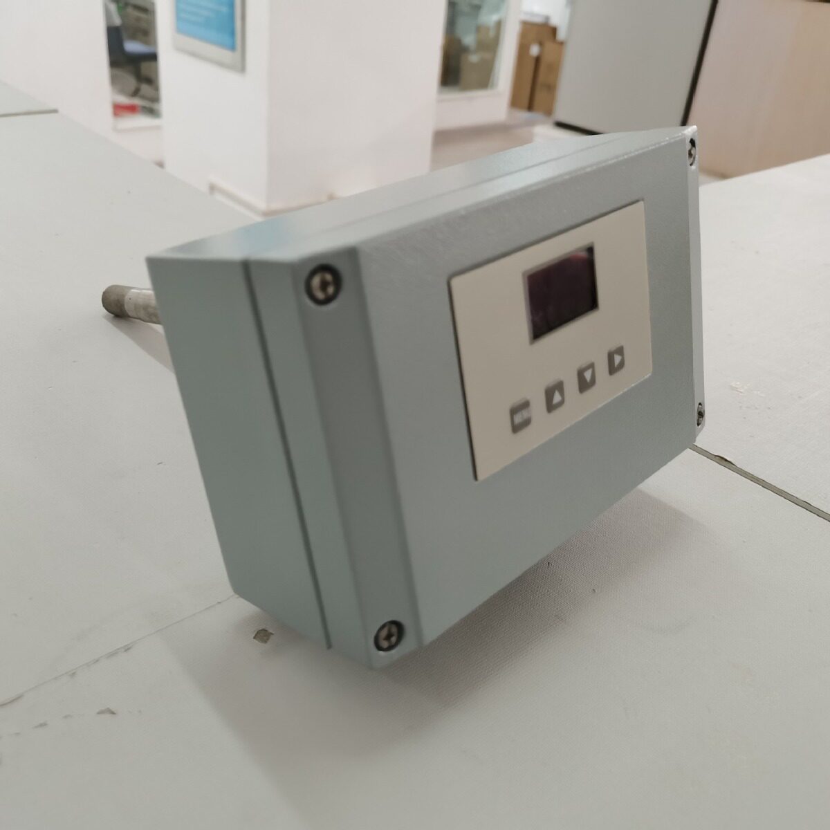 温湿度变送器DB441Y-GL一体式带显示活动螺纹法兰400mm裸杆