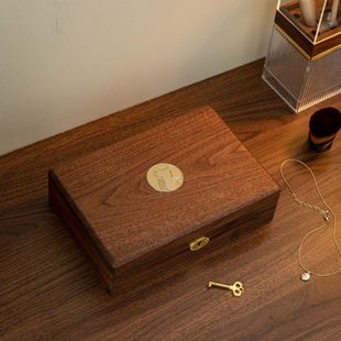 首饰盒收纳盒实木2024新款高档精致北欧国度送新娘女友礼物手饰品