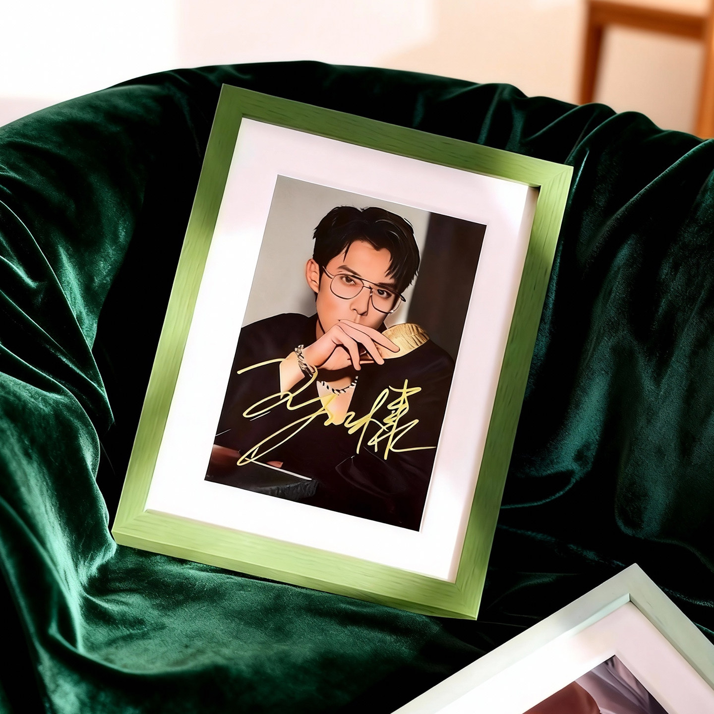 明星签名照相框摆台绿色薄荷曼波无反光玻璃装裱保护画框定制挂墙,家居饰品,相框/画框,淘宝优惠券,粉丝福利购,淘宝优惠卷