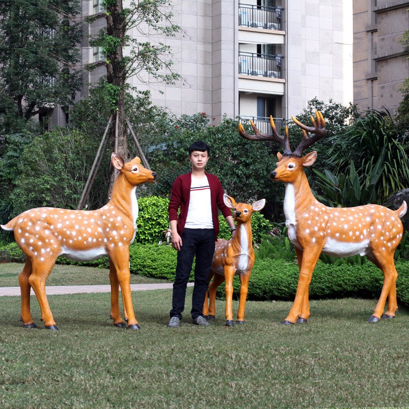 园林装饰品彷真梅花鹿子摆件别墅户外动I物雕塑庭院景观花园工艺