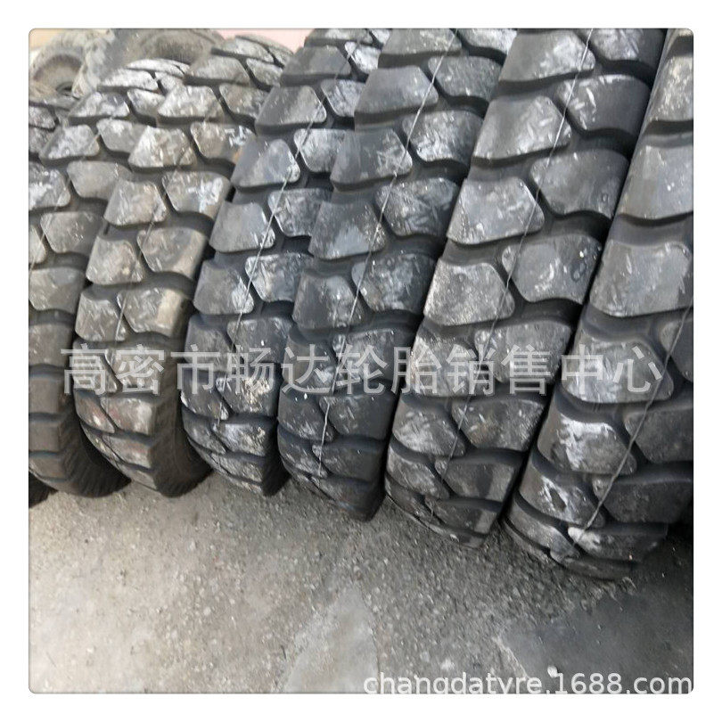 宽体自卸车用轮胎,工程车轮胎 13.00-25 青岛产