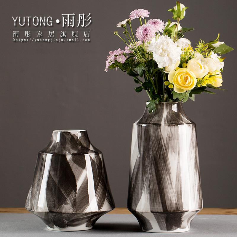 雨彤欧式现代陶瓷花瓶家居酒柜客厅样板房时尚创意装饰品玄关摆件