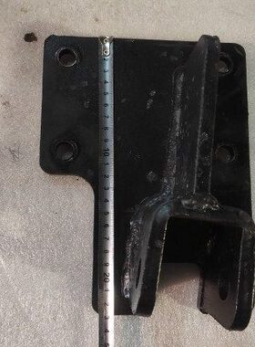 拖拉机杆50桥8E底座 4G 座配件限位配件时套管T0后4悬挂支E风