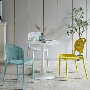 餐椅塑料椅子靠背简易网红餐桌胶椅北欧加厚简约书桌凳子成人家用