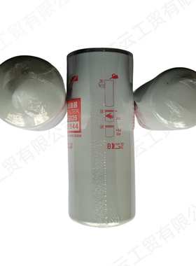 康明斯QSL8.9-G4发动机机油柴油燃油滤芯5301448 5301449 3401544