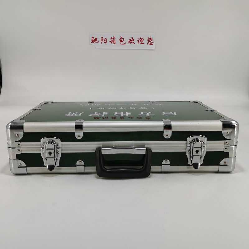 河北沧州厂家制定仪器工具箱 航空金属工具箱 便携仪器铝箱