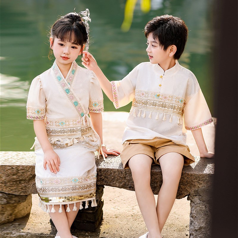 六一儿童节演出服夏季新款男女童少数民族服装幼儿园表演服舞蹈服图片