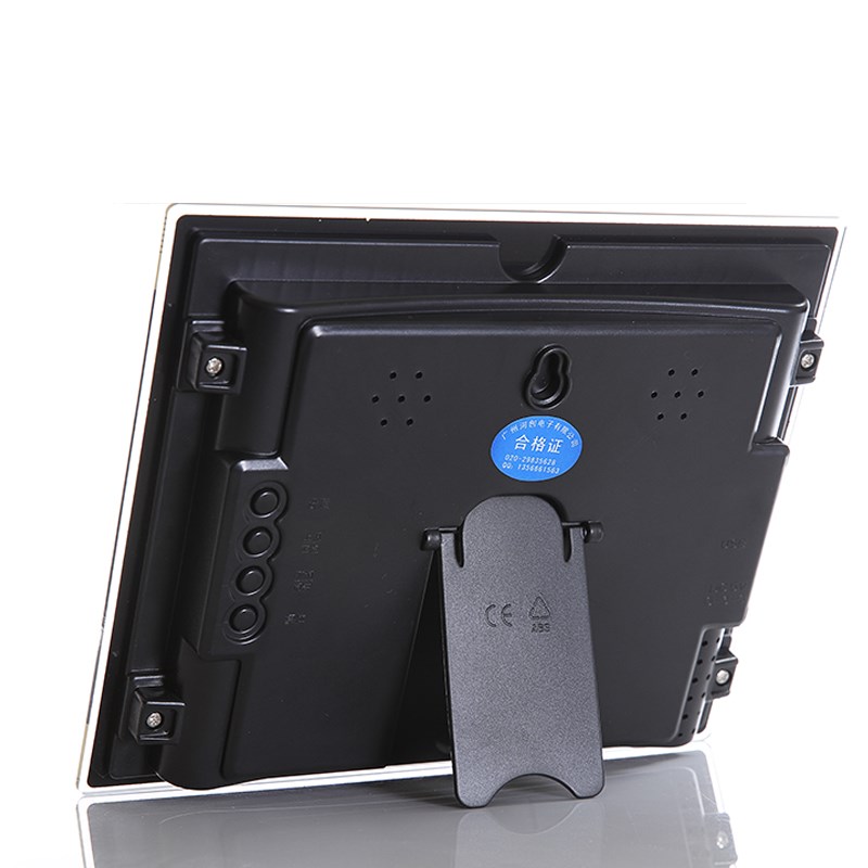 LED数码客厅万年历时尚挂钟电子静音时钟 温湿度闹钟 台钟日历钟