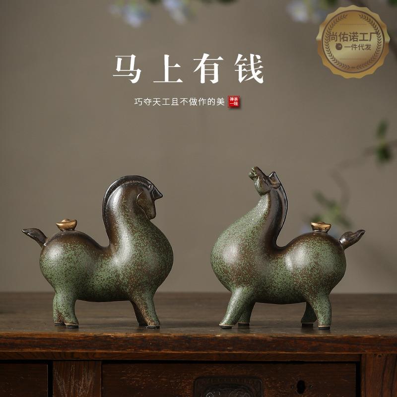 创意唐马摆件陶瓷动物马中式客厅书房办公室桌面装饰品工艺品绢花