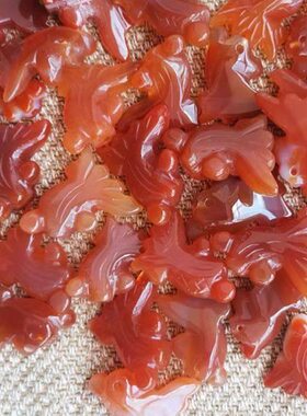 饰品水晶吊坠挂饰年年有余金鱼随身项坠小鱼红色鱼挂件红玛瑙男女