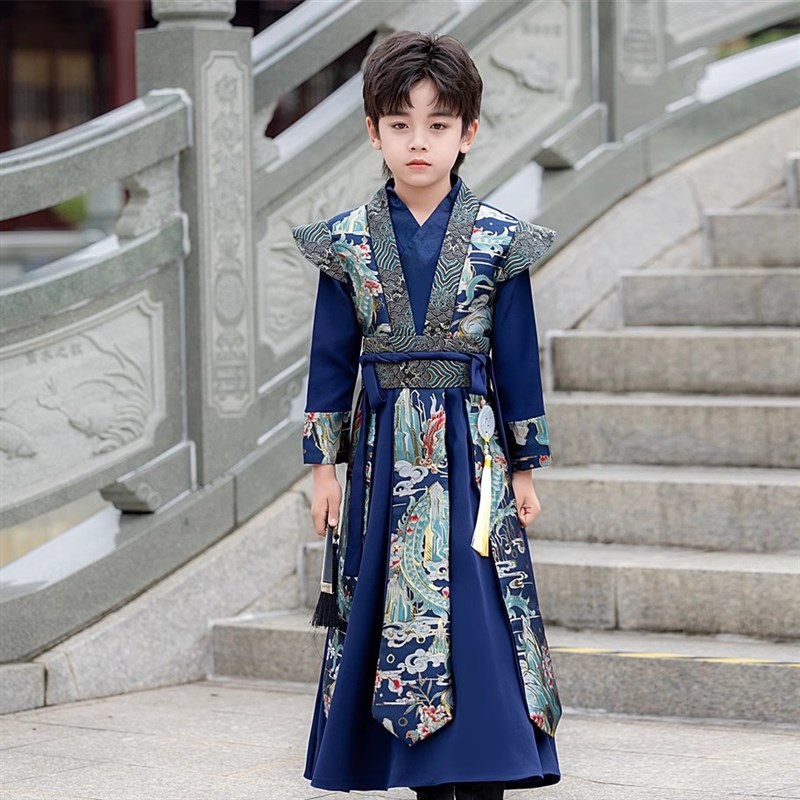 新款汉服男童春装中国风古装儿童帅气古风侠客古风三月三国学服春