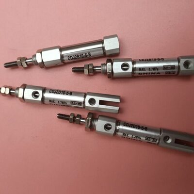 30J-R 215Z45 50CD35B40A1 020 J 气缸2迷你-C  10 R25A150  全新