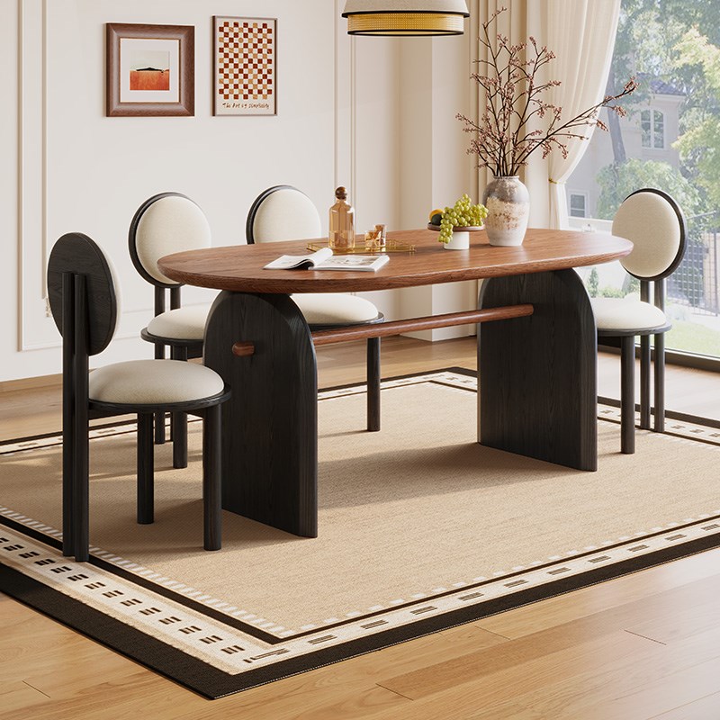 白蜡木纹实木餐桌黑色复古风椭圆C形餐桌法式中古小户型家用吃饭