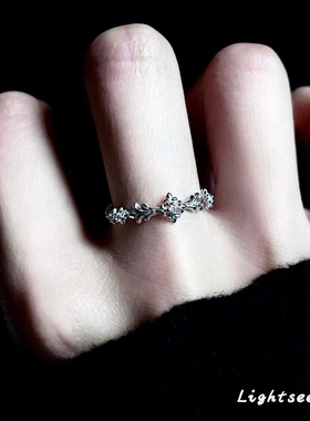 S925纯银镶鸢尾花锆石戒指女个性