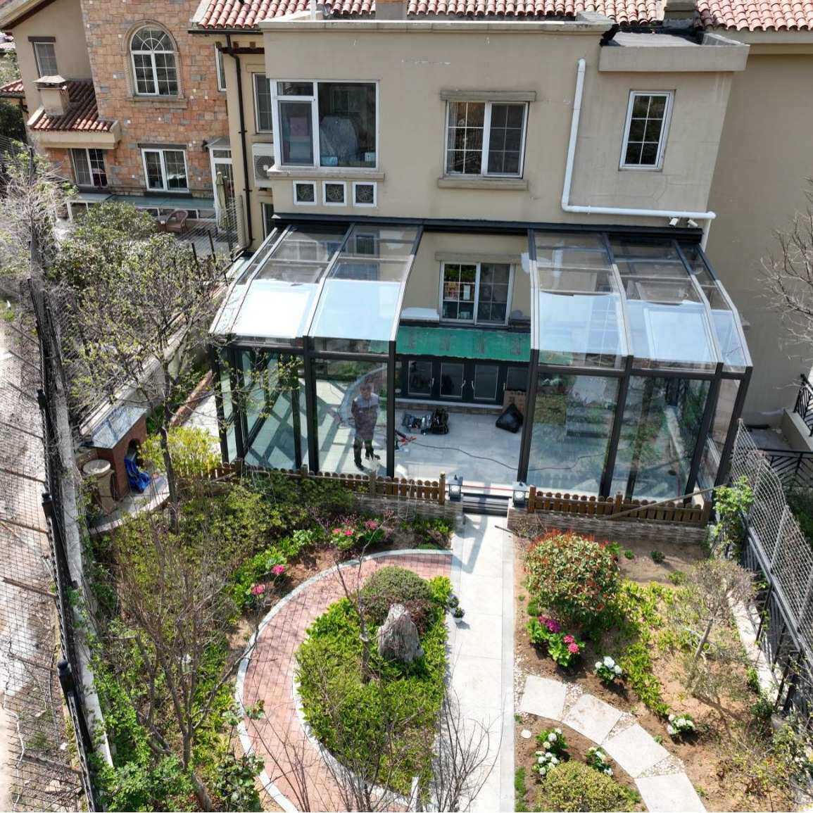 XM-93系列别墅庭院露台智能移动阳光房电动控制带安装遮阳帘灯带