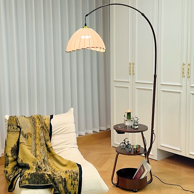 中古风落地灯客厅沙发旁边钓鱼灯法式F覆古新款置物架一体气氛灯