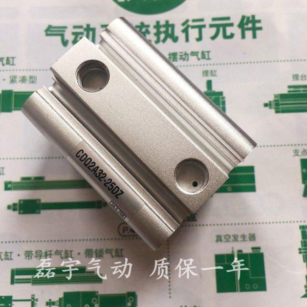 全新薄型气缸CQ2B/CQ2A12/16/20-45/50/75/100DCZ
