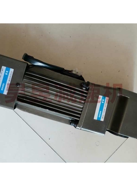 F1S22N 6GU-20K 6IK300W-GU-CRF 中空直角减速电机流水线小马达