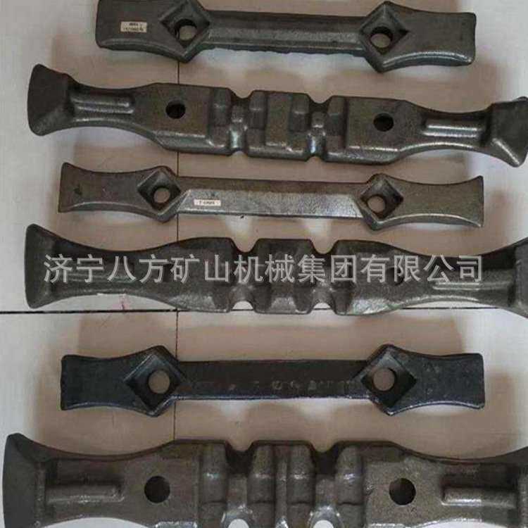 刮板运输机牛角刮板 链条和螺栓配套工具 输送机防护件输送设备配