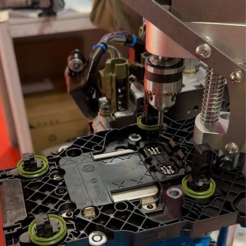Transmission computer pressure sensor replacement equipment