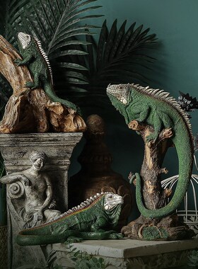 动物标本摆件客厅书房酒柜电视柜展柜工艺装饰品S摆设欧式创意蜥