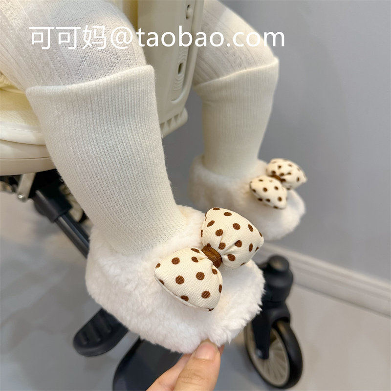 婴儿鞋子秋冬季0-1岁新生儿加绒保暖不掉跟鞋袜一体软底学步棉鞋