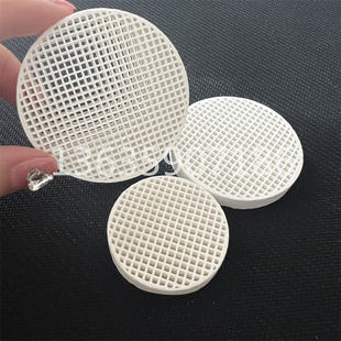 耐高温陶瓷板蜂窝多孔陶瓷材料加工定制G60圆片堇青石蜂窝网载