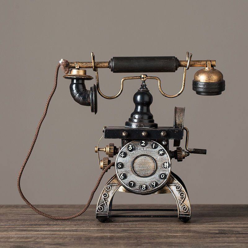 欧式复古怀旧老式铁艺听筒挂式电话机模型摄影道具装饰创意摆件