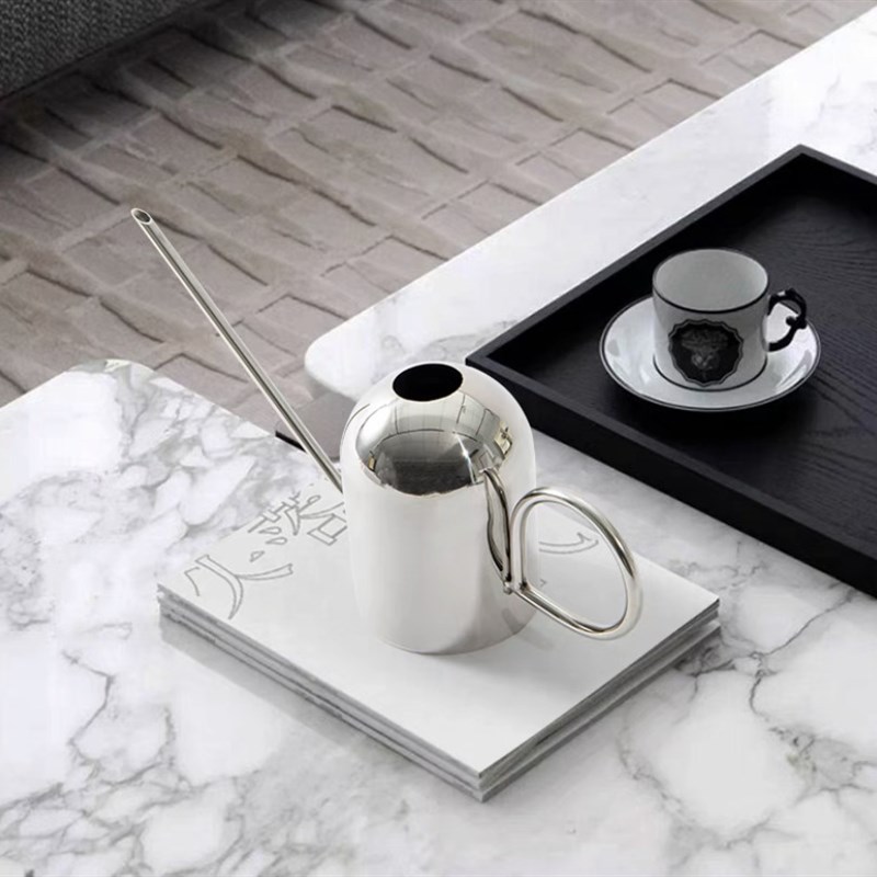 现代轻奢创意不锈钢冷水壶v摆件茶壶浇水壶样板间客厅网红软装摆