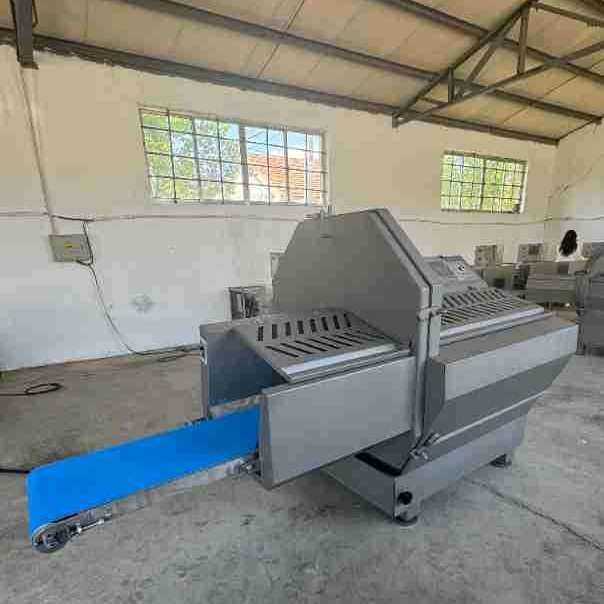 冻肉全自动砍排机脊骨切骨机全自动大型商用羊排牛排切片机,3C数码配件,USB灯,淘宝优惠券,粉丝福利购,淘宝优惠卷