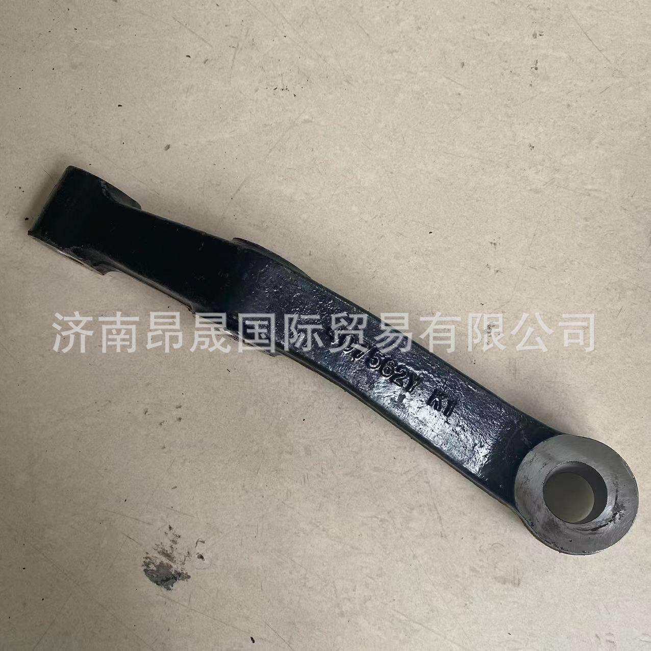 重汽HOWOT7H汕德卡C7HC9H豪瀚转向横拉杆臂/右AZ4075410062