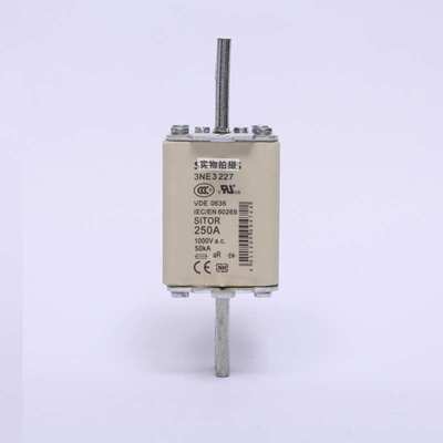 德国快速熔断器保险丝3NE32273NE32253NE3224型号齐全熔断保护