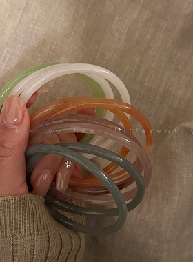 一步一响琉璃细条手镯女新中式古风高级感素圈纯色学生闺蜜手饰品