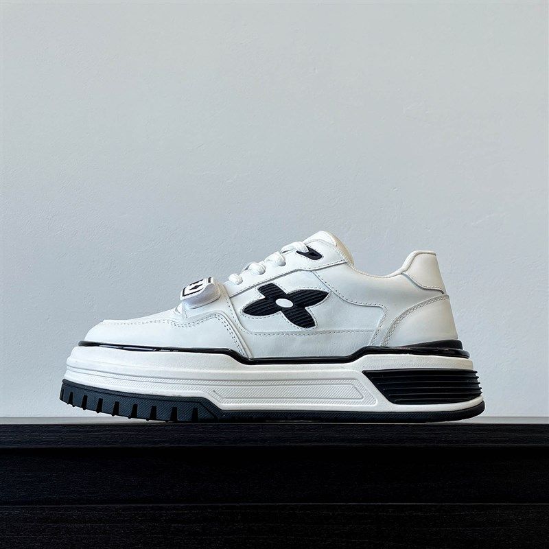 男鞋小白鞋增高厚底板鞋男款小众设计魔术贴面包鞋百搭休闲运动鞋,流行男鞋,休闲板鞋,淘宝优惠券,粉丝福利购,淘宝优惠卷