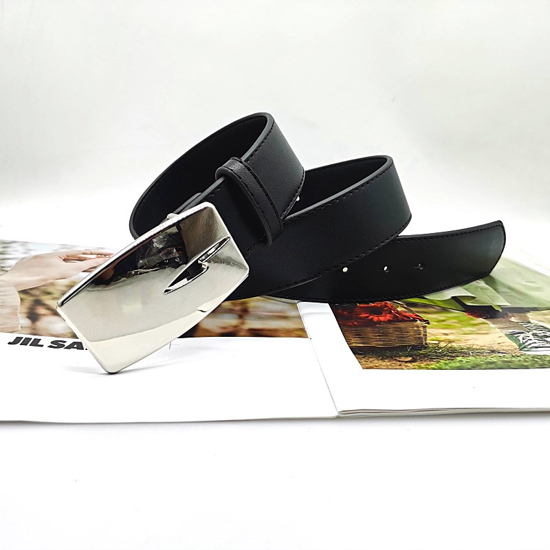 金属块异形超简洁未来感金属情侣配饰LOGO皮Q带时尚潮搭配各种服