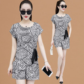 夏天运动休闲套装 国货收腰显瘦花衣服两件套 女2021雪纺纱阔腿短裤