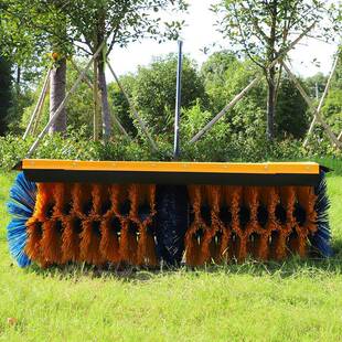 厂家直销全齿轮扫雪车配件1.5米滚刷头