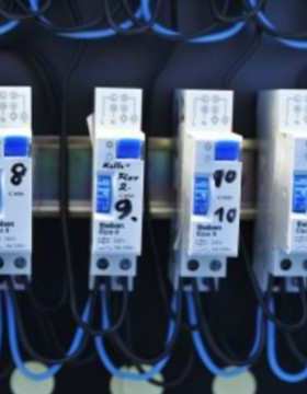 价格需核实  Theben分体式光感开关。 泰邦定时开关控制器