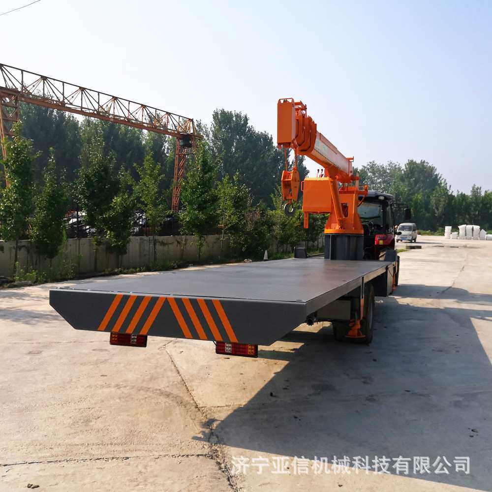 四驱拖拉机后悬挂平板随车吊 小型建筑楼板自卸吊 农用吊运机