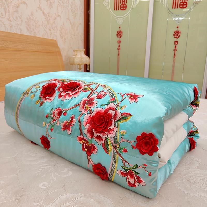 高档立体刺绣真丝绸缎面纯手工结婚陪嫁新疆棉花被子学生春秋冬被,床上用品,棉花被,淘宝优惠券,粉丝福利购,淘宝优惠卷