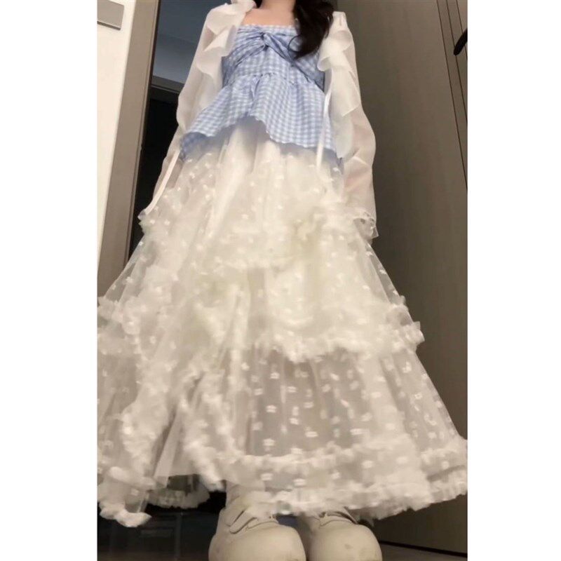 法式温柔风不规则吊带上衣小个子时尚套装