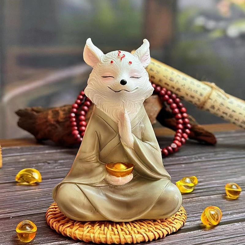 白色九尾狐狸小摆件多肉植物花盆造景治愈系解压情绪汽.车载装饰