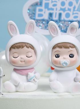 兔宝宝婴儿摆件树脂周岁生日蛋糕烘焙摆件满月派对甜品台装饰品