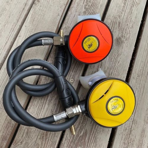 潜水呼吸器华成125华城牌呼吸调节器备用二级头126口咬潜水咬嘴