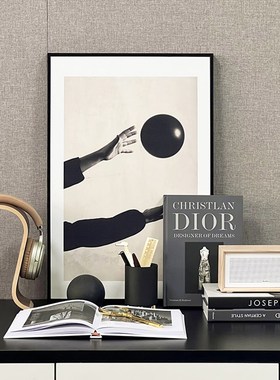 书桌摆件家居饰品复古蓝牙音响原木耳机架黑色磨砂球体样板间软装